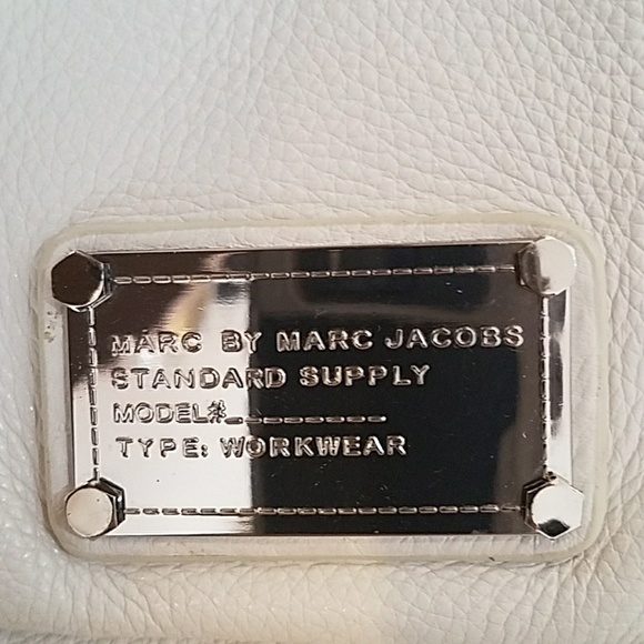 Marc Jacobs White Classic Q Ukita Bag - Picture 4 of 5